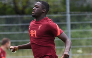Tập với Liverpool chưa lâu, Konate đã bộc lộ thế mạnh công thủ
