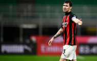 Barca tống khứ 2 người thừa để trao đổi lấy sao Milan