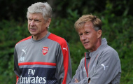 Vì đâu Arsenal bán viên ngọc Hà Lan với giá 540.000 bảng?