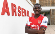 Arsenal ký hợp đồng với cầu thủ đa năng 18 tuổi