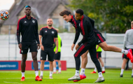 Pogba làm điều bất ngờ, cả đội M.U thở hồng hộc trên sân tập