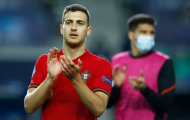3 lời đề nghị dồn dập cho sao Man Utd