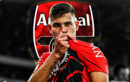Arsenal nếm trái đắng từ sao Brazil