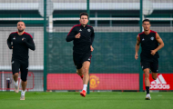Ronaldo sắp có đối tác mới, lộ thái độ của Lingard trên sân tập M.U