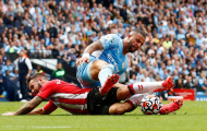 VAR vào cuộc, Man City nhận trái đắng ngay tại Etihad