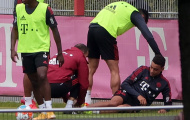 2 sao Bayern va chạm trên sân tập, CLB lo sốt vó