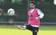 Bón hành cho học trò, Mikel Arteta được yêu cầu xỏ giày ra sân