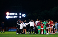 Arsenal thắng tưng bừng Spurs, đội nữ hủy diệt Man City 5-0 để lên đầu BXH