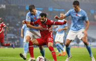 Chris Sutton so sánh hàng công Liverpool và Man City