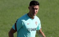 HLV Bồ Đào Nha không đồng tình với Solskjaer về Ronaldo
