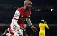 Lacazette hóa người hùng, Arsenal thoát cửa tử trong gang tấc