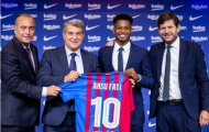 Ansu Fati rạng rỡ trong ngày gia hạn, nói rõ về việc thừa kế Messi