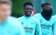 Cú hích xuất hiện, sân tập Arsenal có bầu không khí tuyệt vời