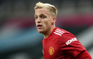 Chia tay Man Utd, lộ bến đỗ tiềm năng của Van de Beek