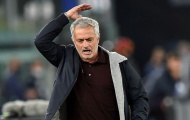 Mourinho lên tiếng về trận cầu 'độc nhất vô nhị' với 2 thẻ đỏ cho HLV