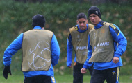 Viện binh trở lại, sân tập Man Utd rộn ràng trước trận đánh lớn