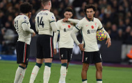 Sao Liverpool chấn chỉnh toàn đội trước cuộc đối đầu với Arsenal