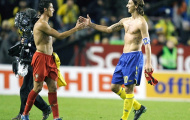 Ronaldo và Ibrahimovic chiến đấu cho lần cuối cùng