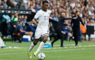 Báu vật của Man Utd sẵn sàng thách thức Dalot và Wan-Bissaka