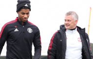 Thái độ bất ngờ của dàn sao M.U dành cho Solskjaer trên sân tập
