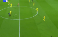 Đường chuyền siêu đẳng của Bruno Fernandes xé toạc hàng phòng ngự Villarreal