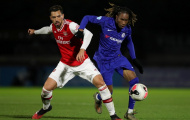Bị thất sủng, trung vệ Arsenal tính đường trở về mái nhà xưa