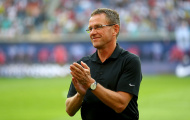 Cánh tay phải của Sir Alex chỉ ra nhiệm vụ cho Rangnick tại OTF