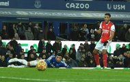Có 1 ngôi sao trên sân, Arsenal như chơi với 10 người?