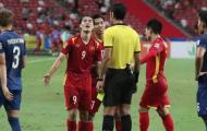 HLV Thái Lan: 'Tuyển Việt Nam than phiền trọng tài nhiều quá'