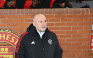 Mike Phelan đã tiến cử tiền vệ lý tưởng cho Man Utd