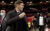 CĐV M.U gây hấn với Gerrard ngày trở lại Old Trafford