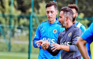 Bỏ qua Rooney, Martinez, Everton đàm phán với thầy cũ của Ozil