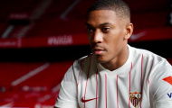Martial lạnh lùng ra mắt Sevilla, chốt luôn số áo