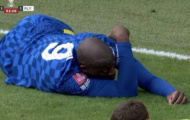 Tiếp tục tệ hại, Lukaku củng cố lời nguyền số 9 ở Chelsea