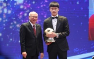 Hoàng Đức, Huỳnh Như và Hồ Văn Ý đạt danh hiệu Quả bóng Vàng 2021