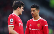 Giữa lùm xùm, Bruno đăng tải bức ảnh ngầm chọc ngoáy Maguire