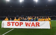Napoli - Barca phát đi thông điệp ủng hộ Ukraine