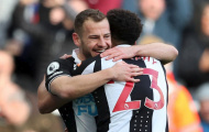 Newcastle thăng hoa tại Premier League
