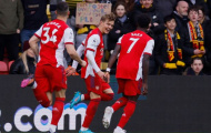 Bị CĐV la ó ở trận thua Arsenal, Roy Hodgson đáp trả