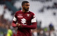 Man Utd liên hệ ngay trung vệ sau màn trình diễn thảm họa của Maguire
