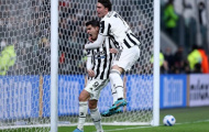 Juventus giúp cuộc đua vô địch Serie A thêm gay cấn