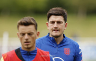 Chữ ký từng bị cho là thảm họa của Arsenal khiến Maguire xấu hổ