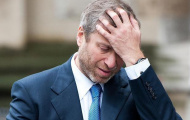 Roman Abramovich chính thức nhận án phạt cực nặng từ EU