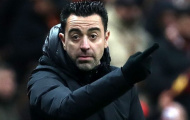 Xavi ra mặt thuyết phục sao Chelsea đến Barca