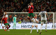 Ronaldo gánh cả Bồ Đào Nha trên vai