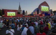 Người hâm mộ được khuyên tránh xa Qatar 'trừ khi có vé xem World Cup'