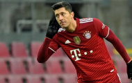 Barca mang Dest đổi Lewandowski với Bayern