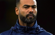 Ashley Cole bị trói và đe dọa cắt ngón tay