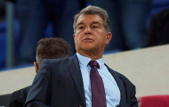 Laporta có biện pháp chính thức sau sự việc gây xấu hổ ở Camp Nou