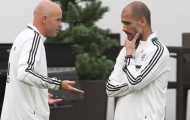 Phản ứng của Pep khi Ten Hag ngồi ghế nóng Man Utd